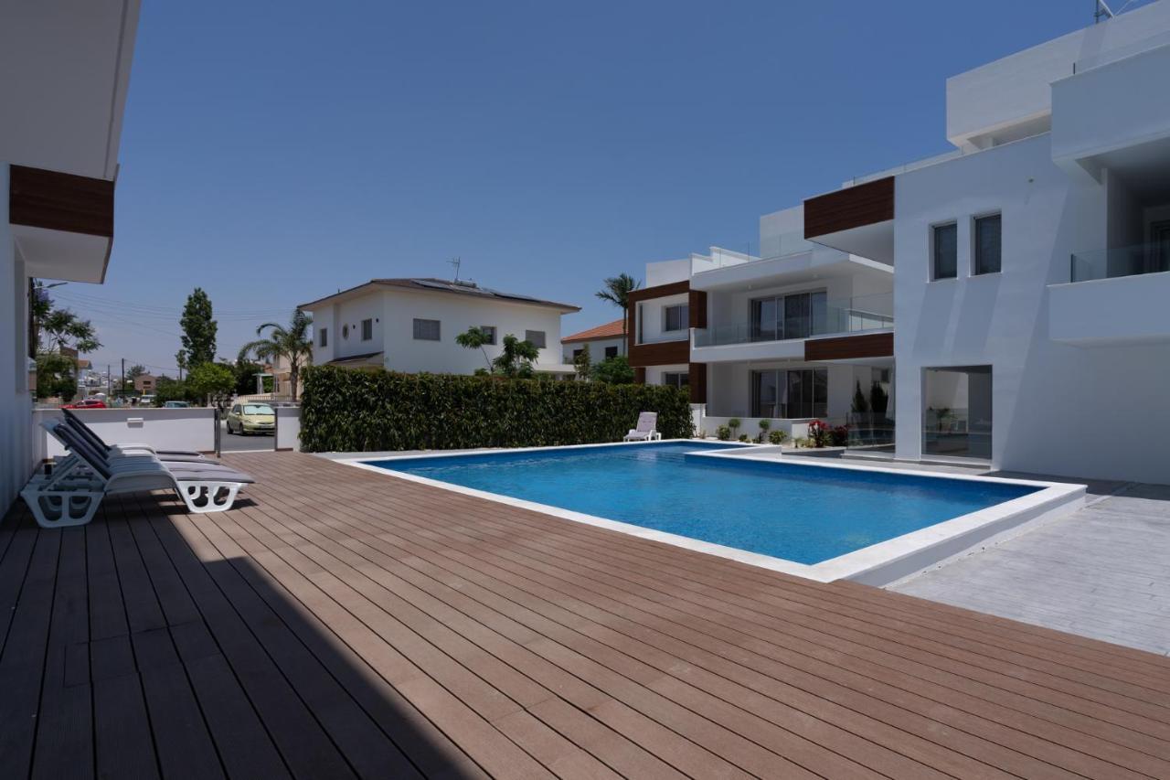 Apartment Lemon Tree 1-br In Livadia